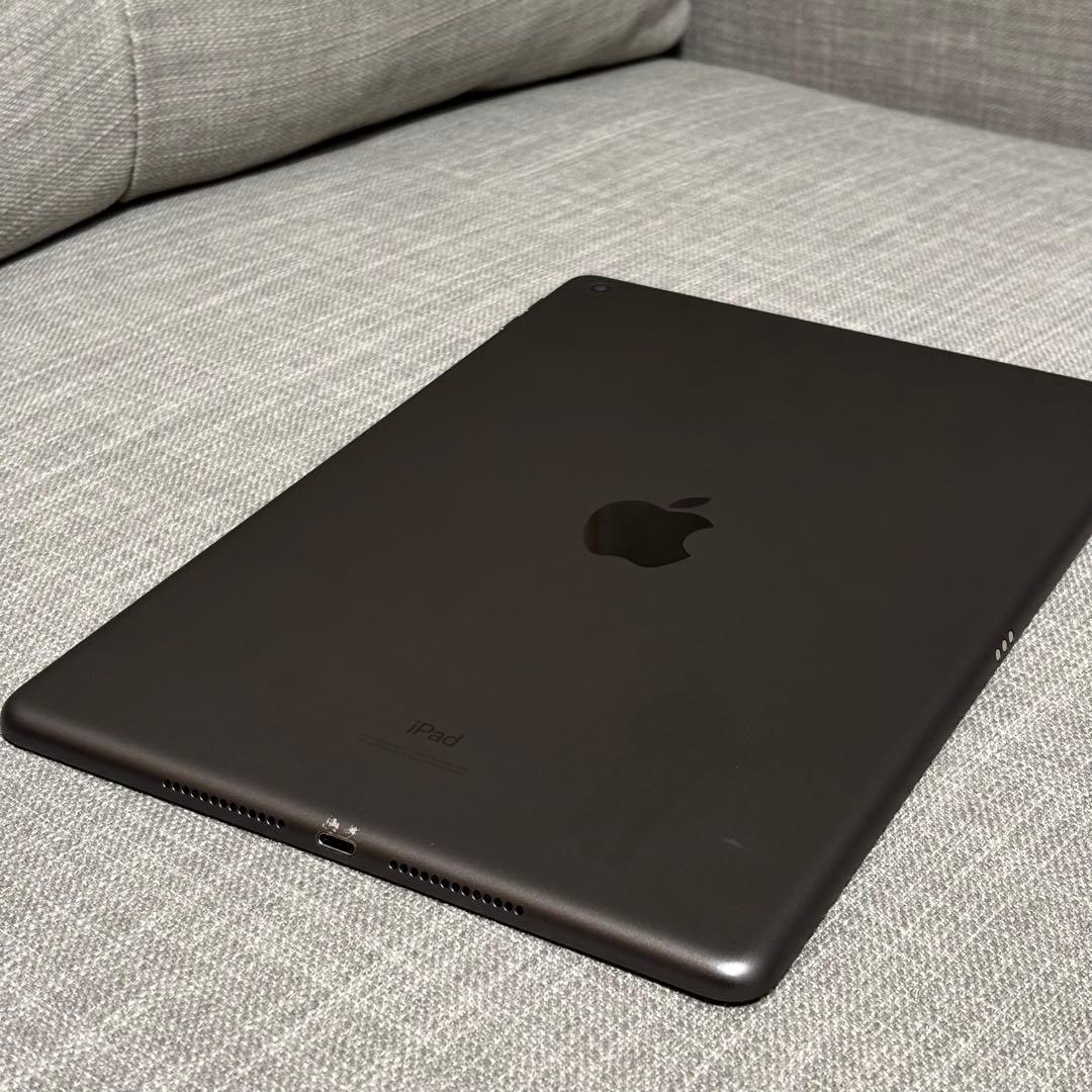 iPad 第7世代 128GB Wi-Fiモデル スペースグレイ