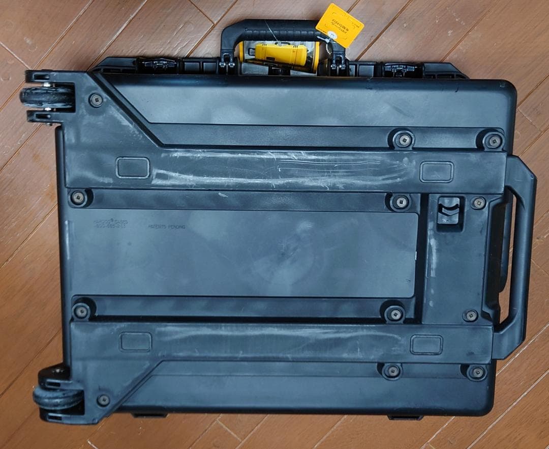 送料込 PELICAN STORM CASE iM2750 ペリカンハードケース
