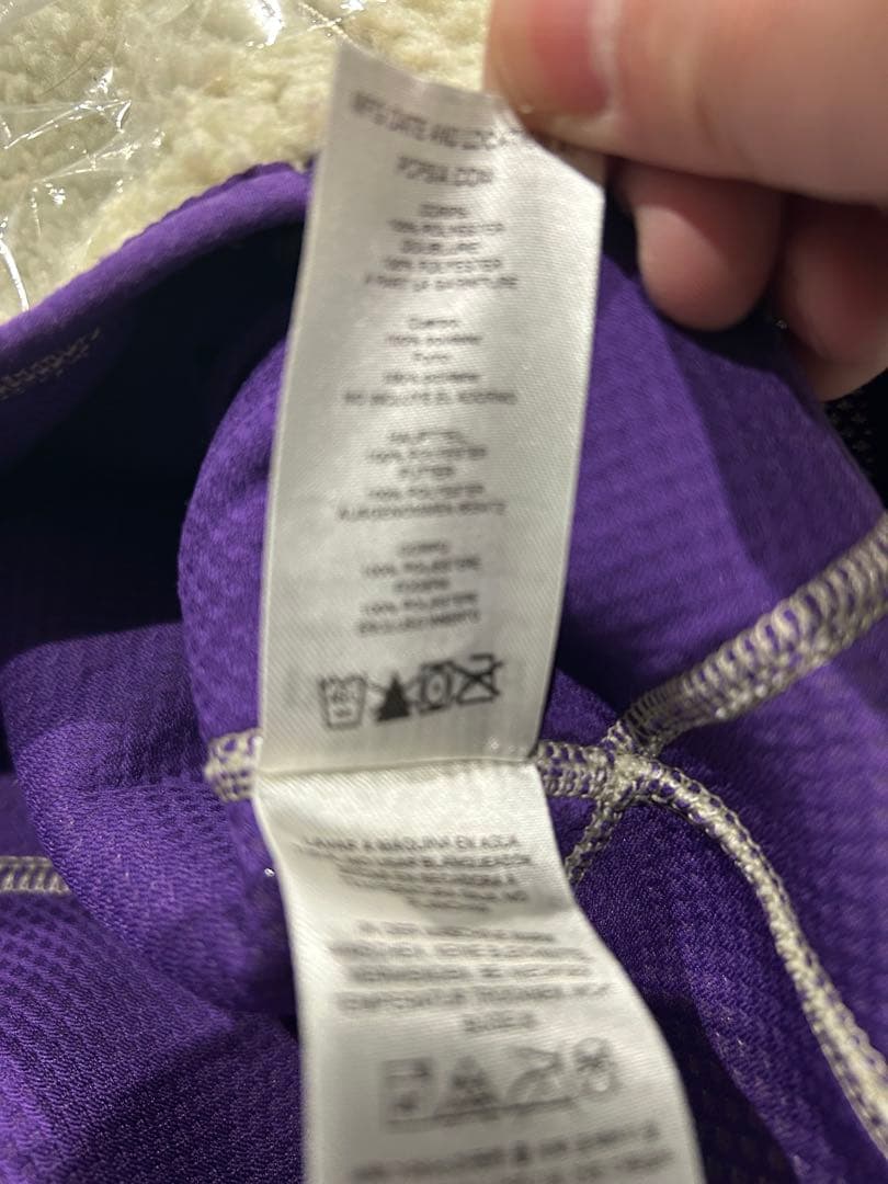 patagonia パタゴニア フリースベスト クリーム・紫