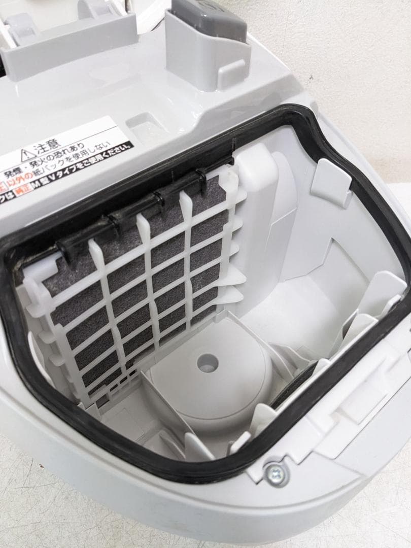 Panasonic MC-PL12AC-W 紙パック式掃除機 2011年製