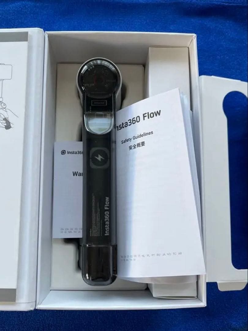 Insta360 Flow スタビライザーApple Store購入品使用数回