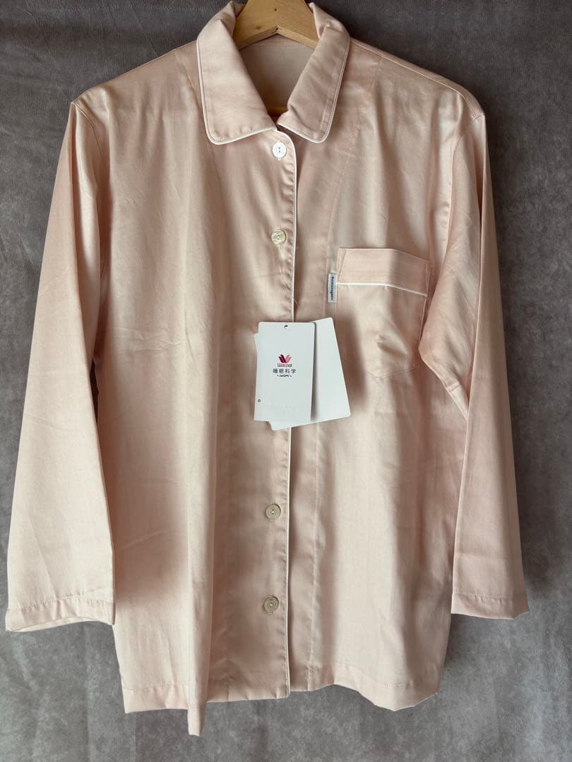 【新品タグ付き】Wacoal 綿100%サテン 長袖パジャマセット Mサイズ