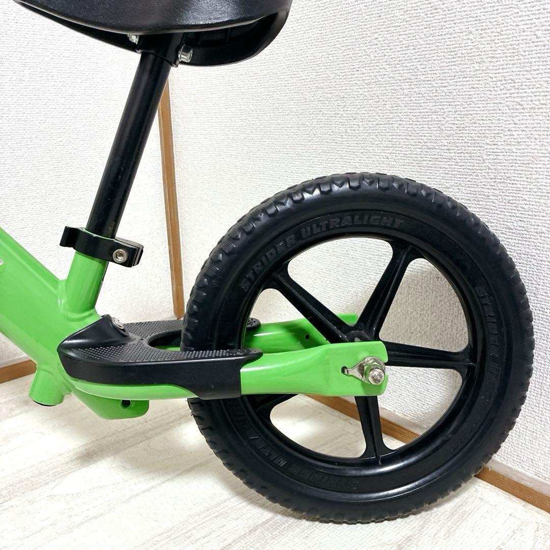 美品 STRIDER 12 グリーン ストライダー 12 ペダルなし自転車