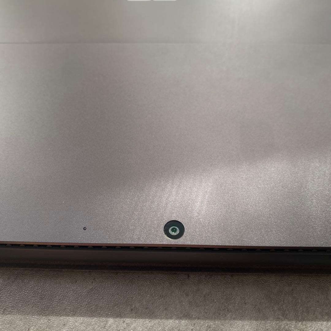 Microsoft Surface Pro8/core-i5 美品