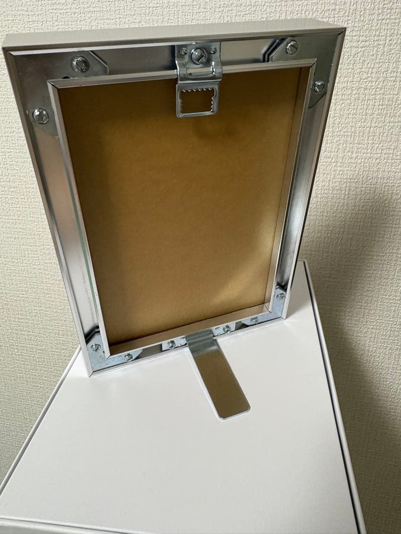 PSA鑑定用ケース　ディスプレイ　アルミ製　両面透明　壁掛け・卓上 3連　高級