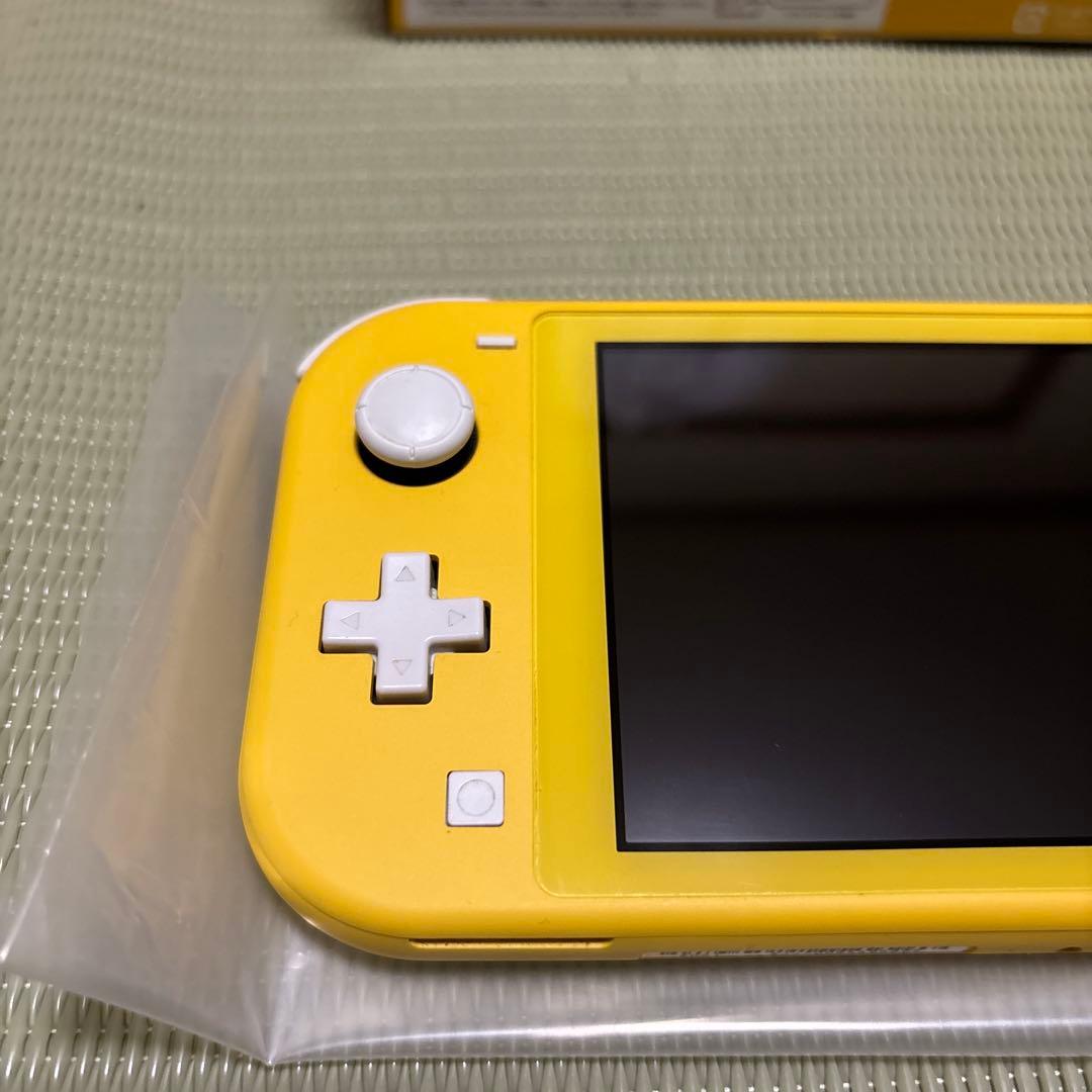 Nintendo Switch Lite イエロー 本体　箱付き