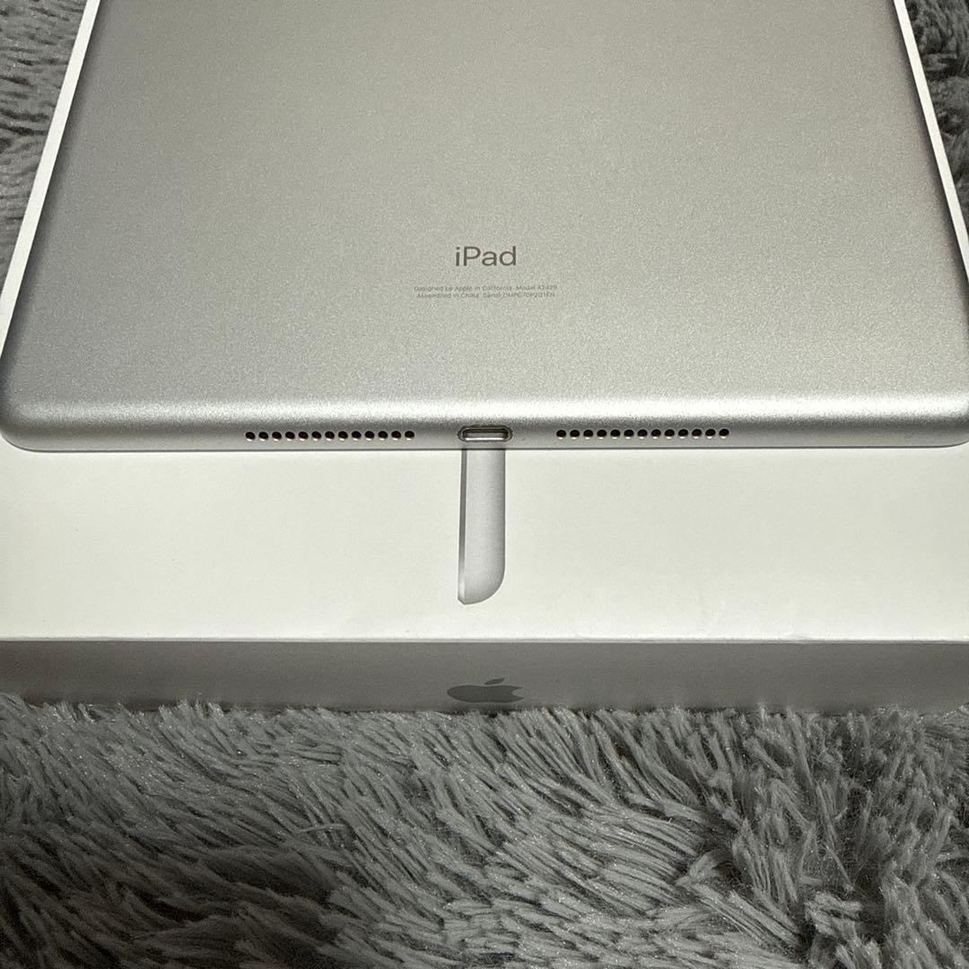 【早い者勝ち】美品iPad8第8世代32GB