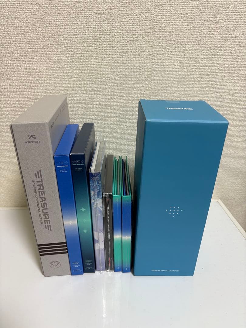TREASURE 2024 WELCOMING COLLECTION 他