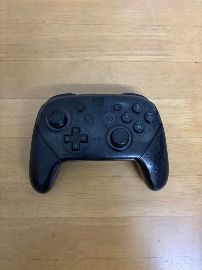 Nintendo Switch 本体 + Proコントローラー + ケース