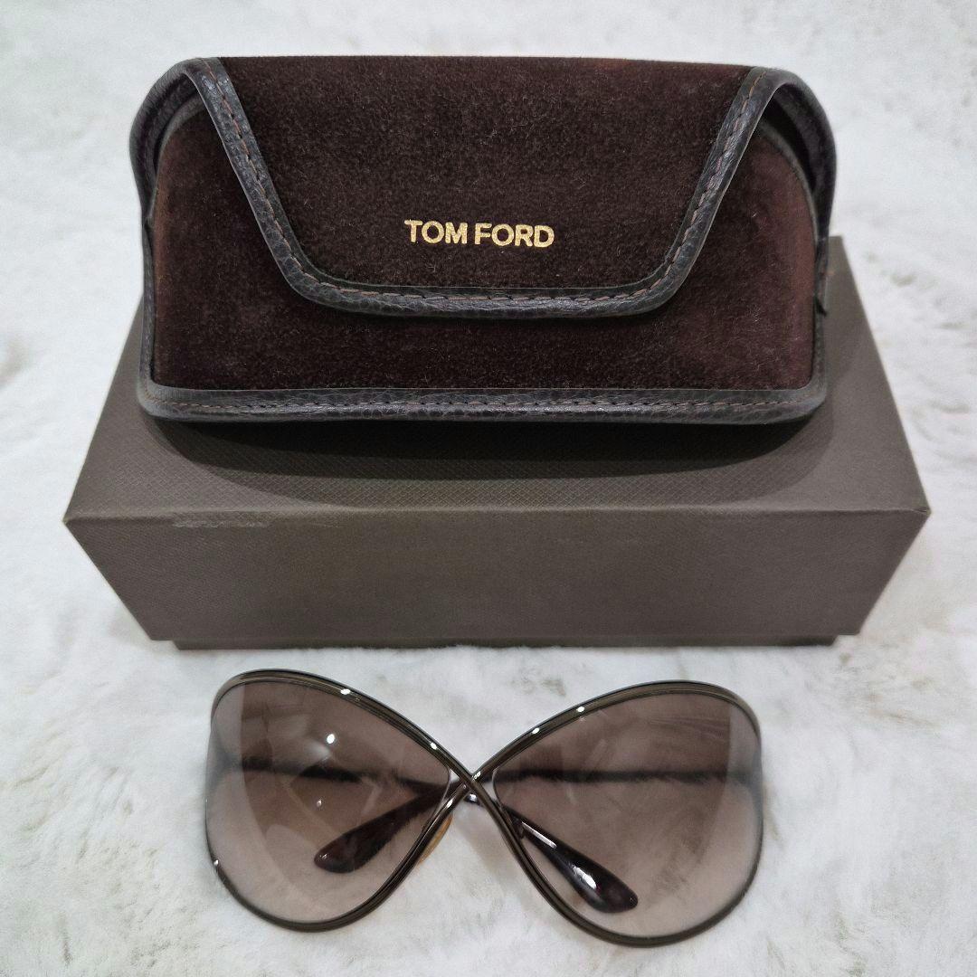 TOM FORDサングラス