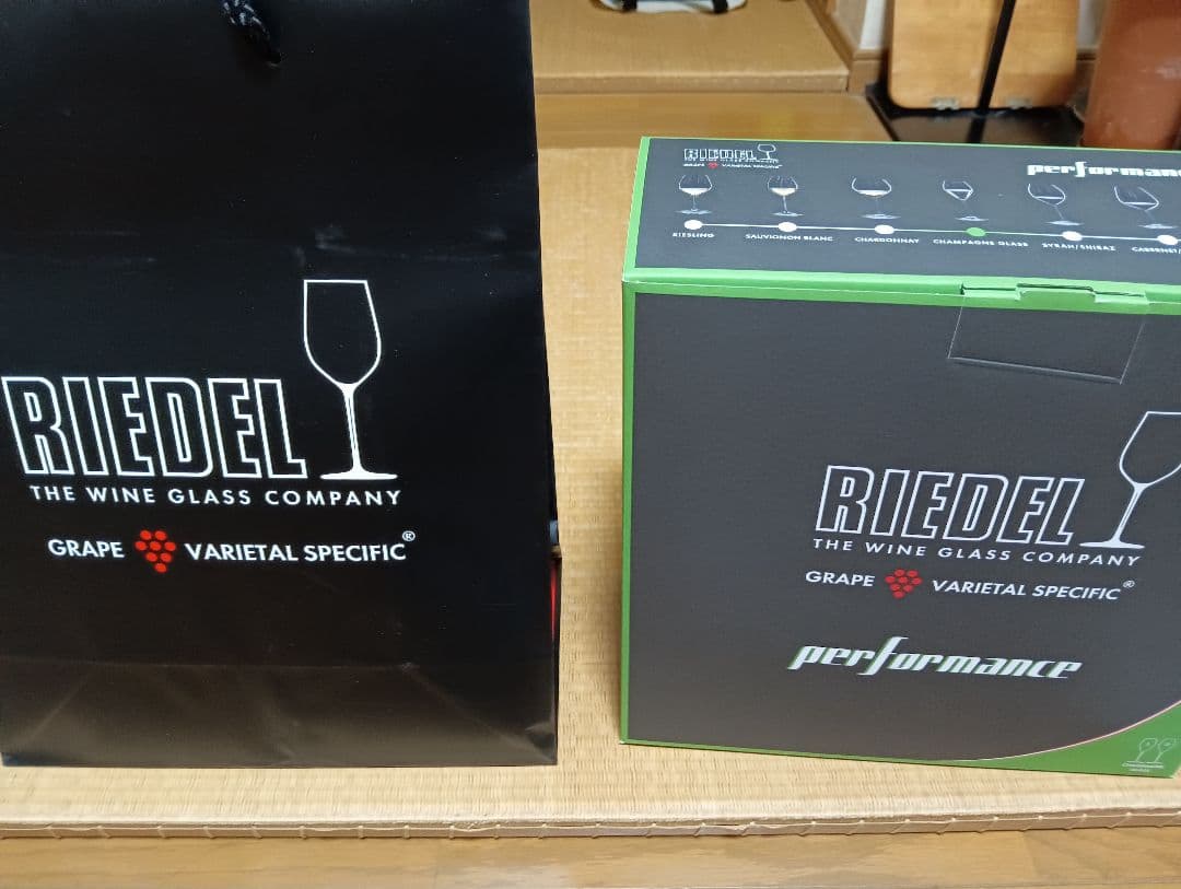 RIEDEL Performance シャンパングラス 2個セット