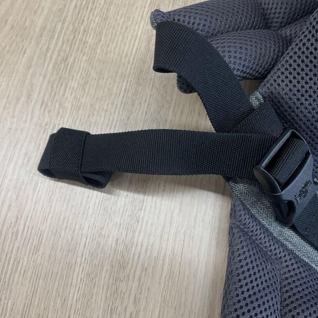 値下げ！ergobaby メッシュ抱っこ紐 グレー