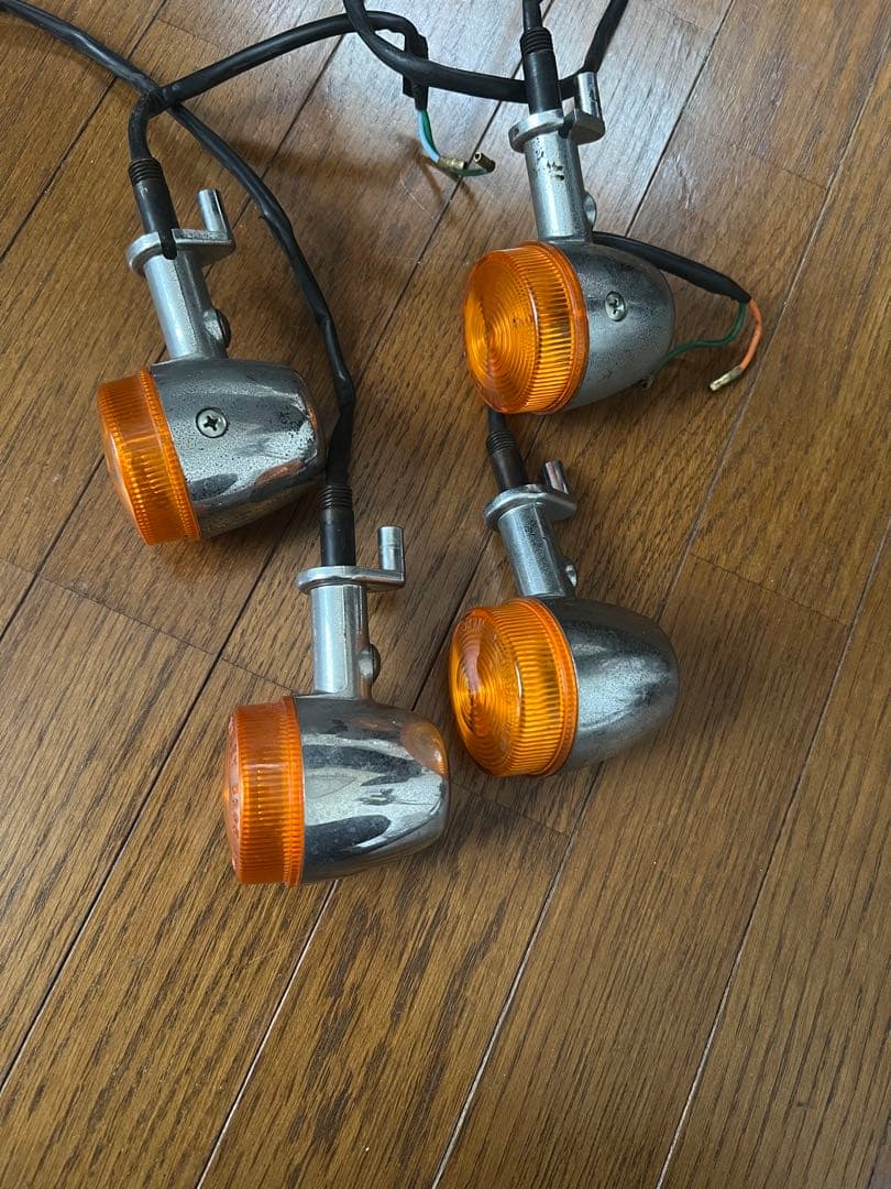泉*護様 超希少　HONDA AB26 ダックス　純正ウインカー