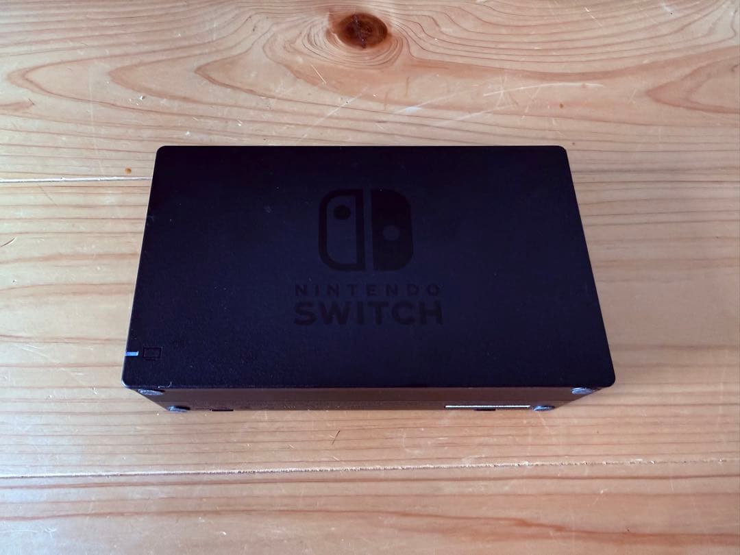Nintendo Switch 本体 （黒・グレー）Joy-Conグリップ付き