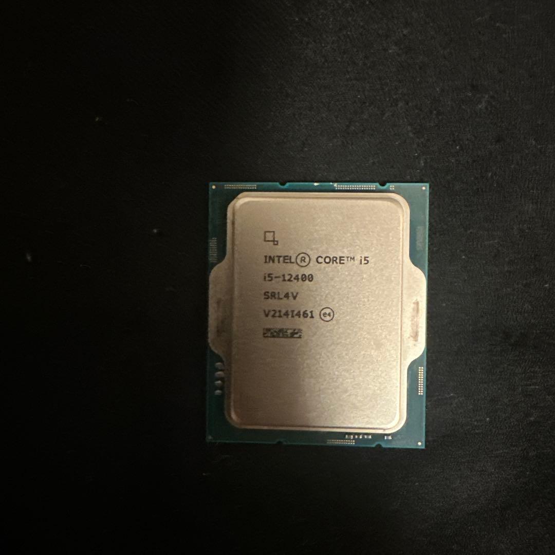 Team desktopメモリ16g3200mhz I5 12400純正ファン付