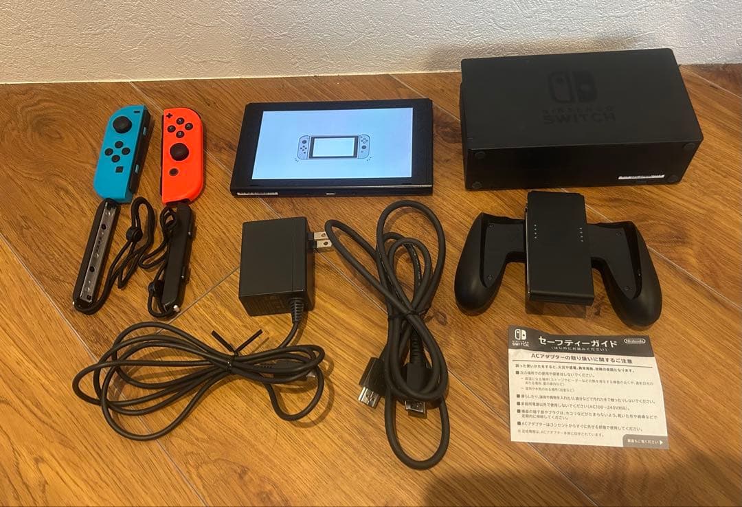 中古　Nintendo Switch本体セット ネオンブルー/ネオンレッド