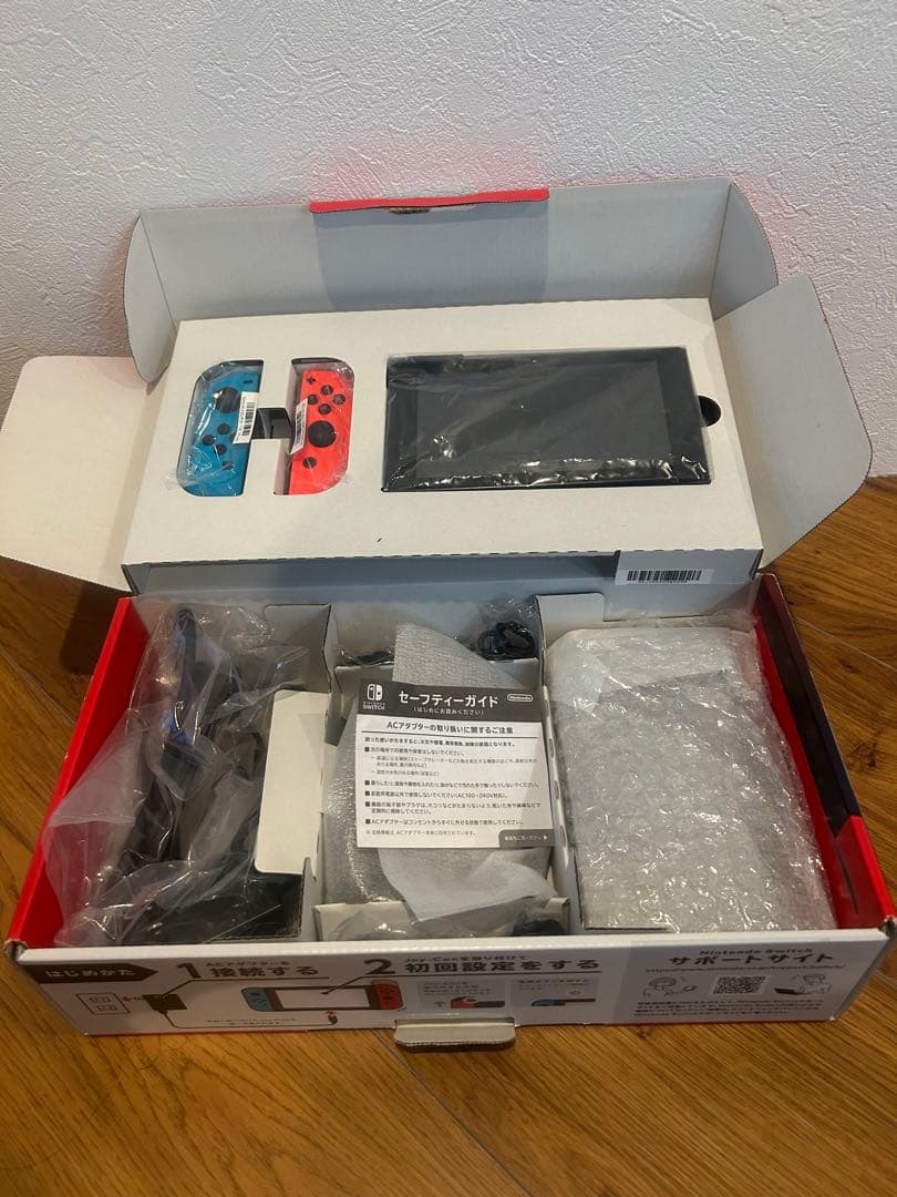中古　Nintendo Switch本体セット ネオンブルー/ネオンレッド