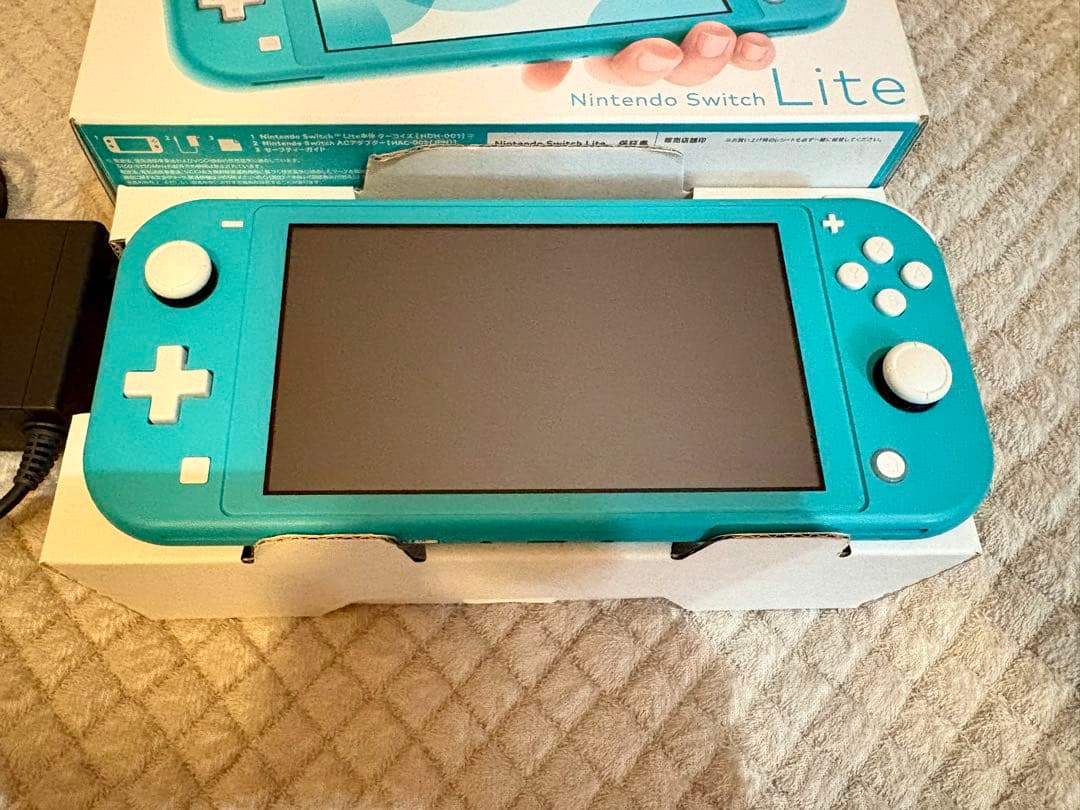 Nintendo Switch Lite ターコイズ　箱・充電器あり