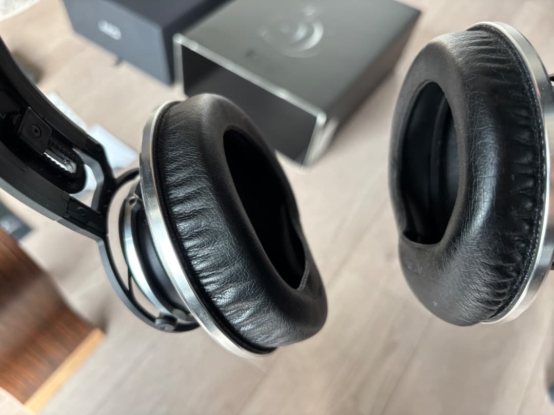 【ワンオーナー美品】AKG K812-Y3＋純正イヤーパッド（1万円相当）付き