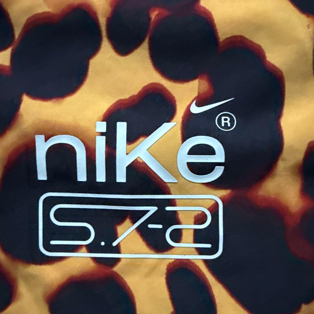 NIKE ナイキ アンリミテッド スタジオ '72 ハーフパンツ　ランニング