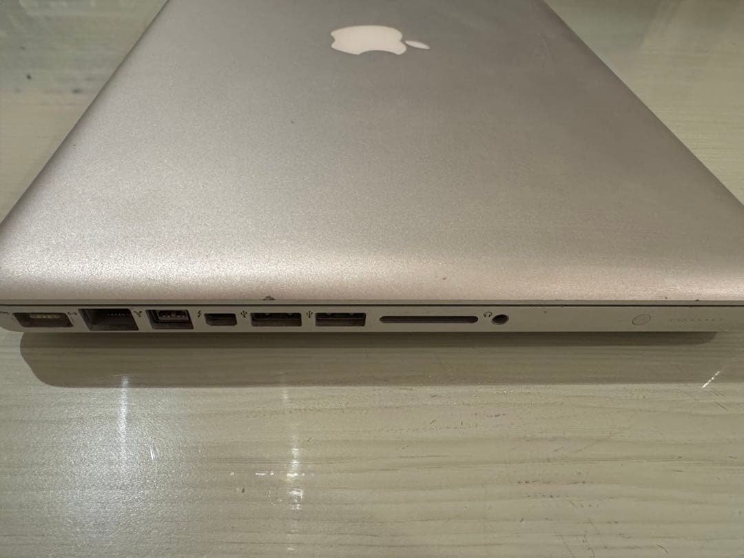 MacBook本体 MacBook Pro 13-inch, Early 2011