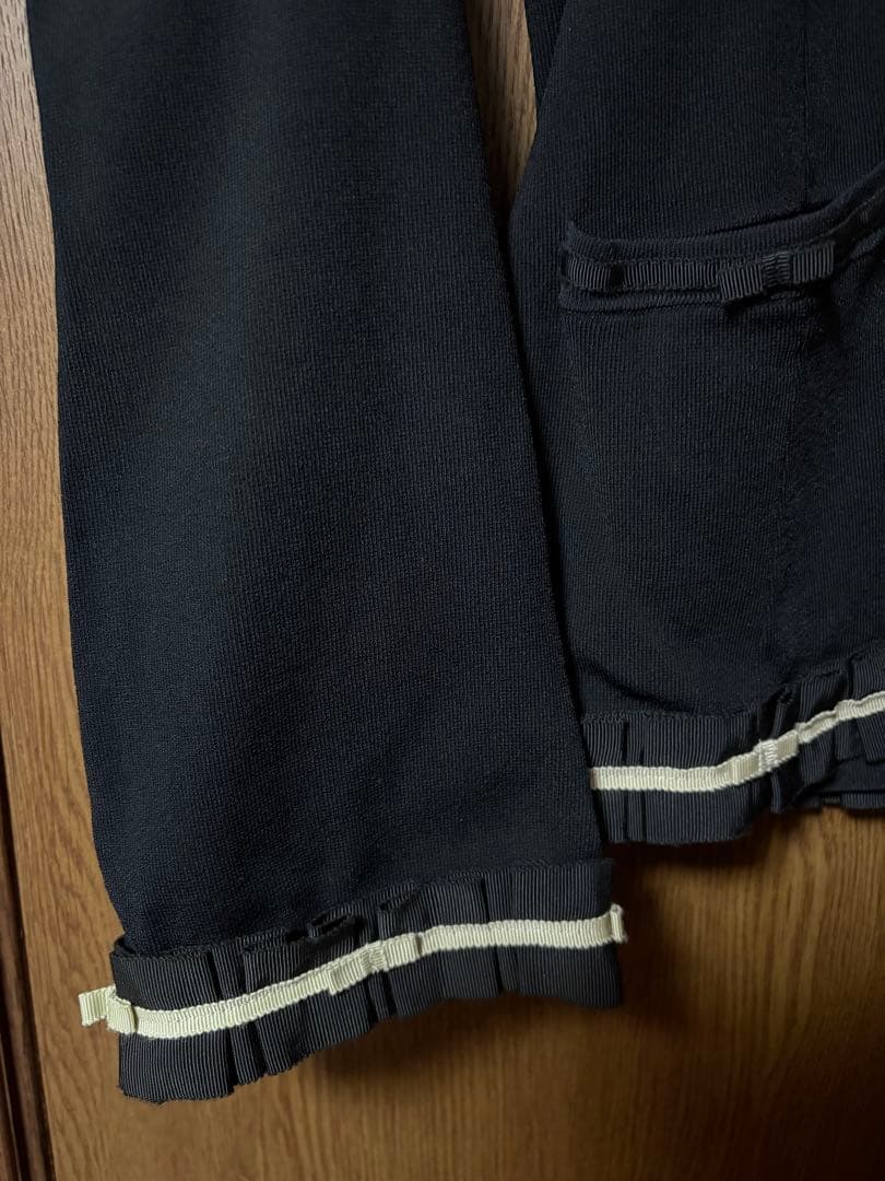 【美品】TO BE CHIC フリル付きカーディガン　大きいサイズⅣ