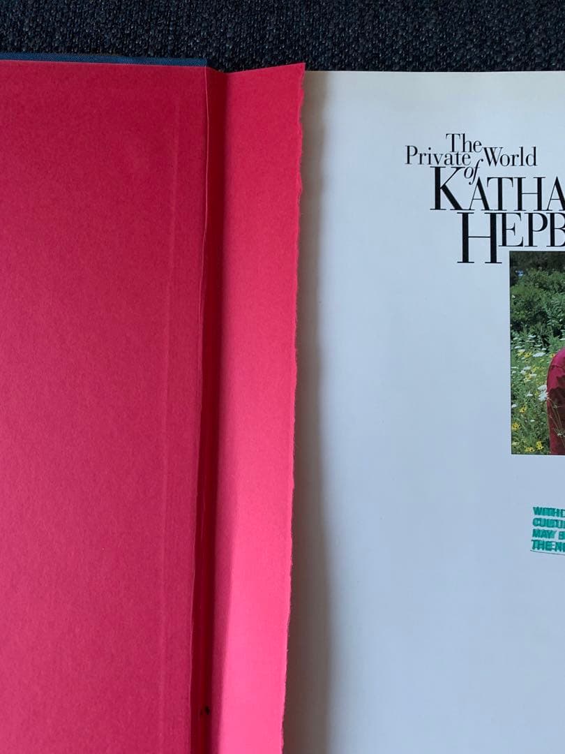 洋書 The Private world KATHARINE HEPBURN