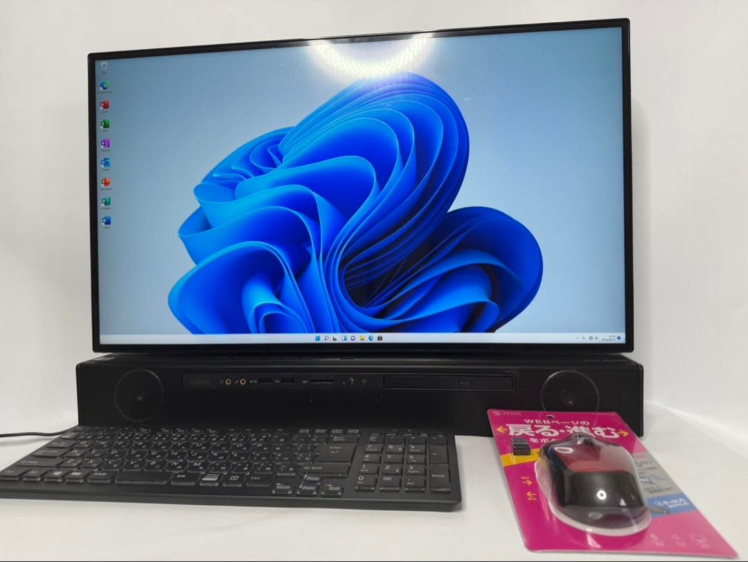富士通デスクトップ一体型パソコンSSD512 HDD3TB 16GB i7