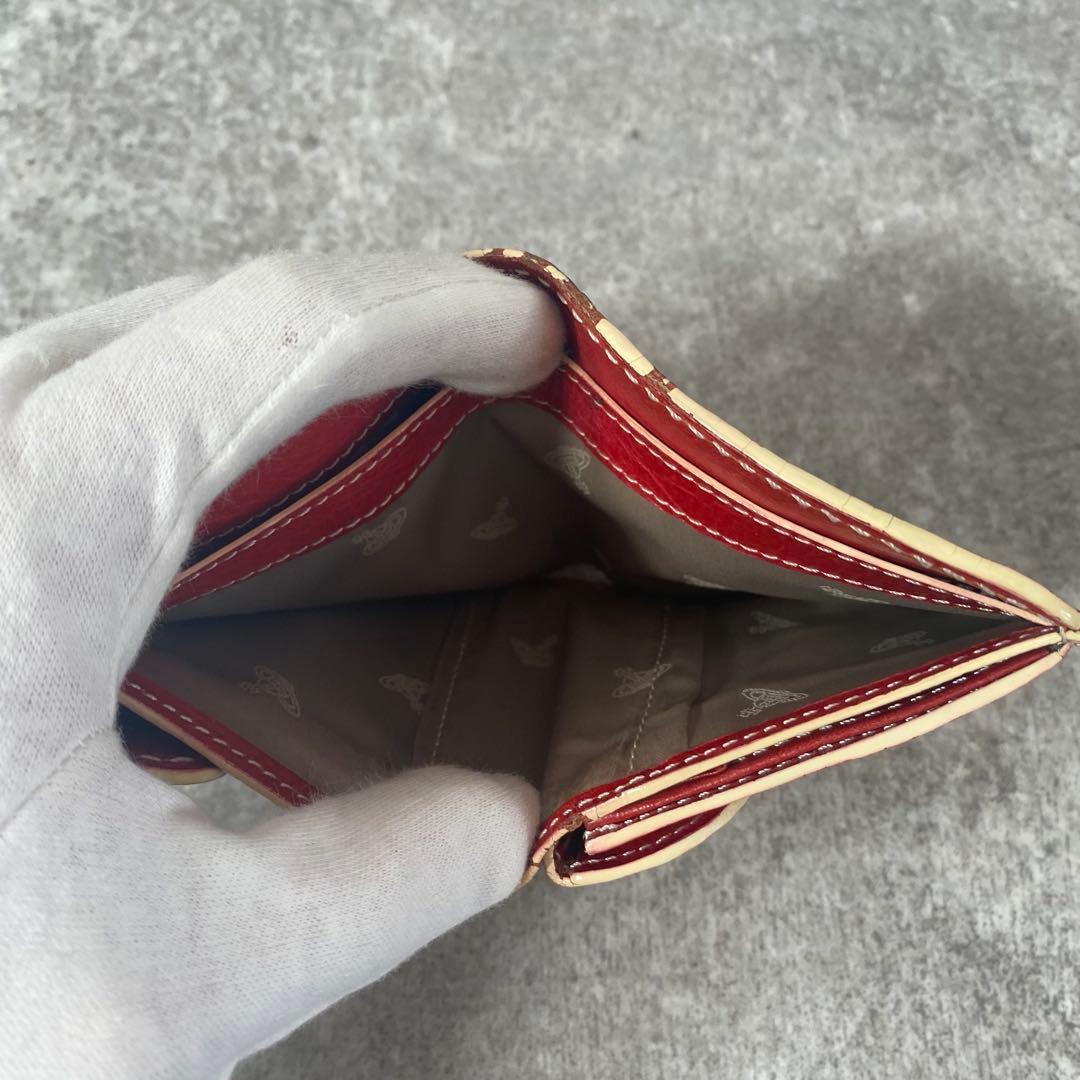ヴィヴィアンウエストウッド　折り財布　レザー　本革　オーブ　レッド
