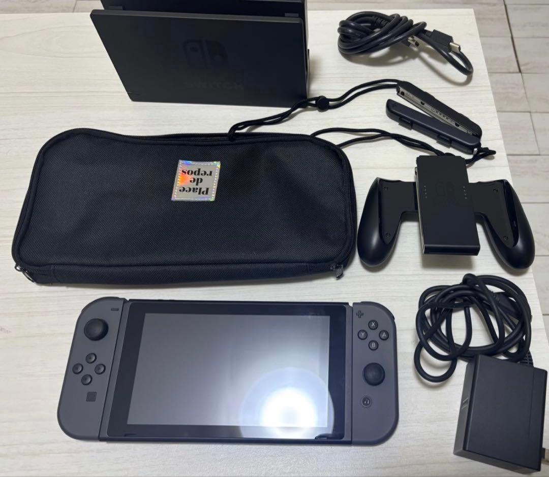 【美品】Switch 本体 グレー バッテリー強化版 動作確認済　ケース付