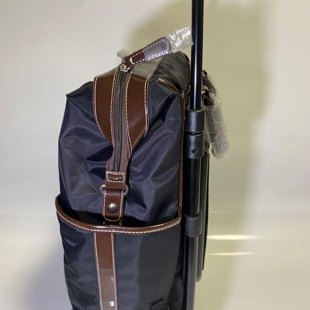 新品・未使用✨スワニー　ルーマII　キャリーバッグ　座面付き　4輪キャスター
