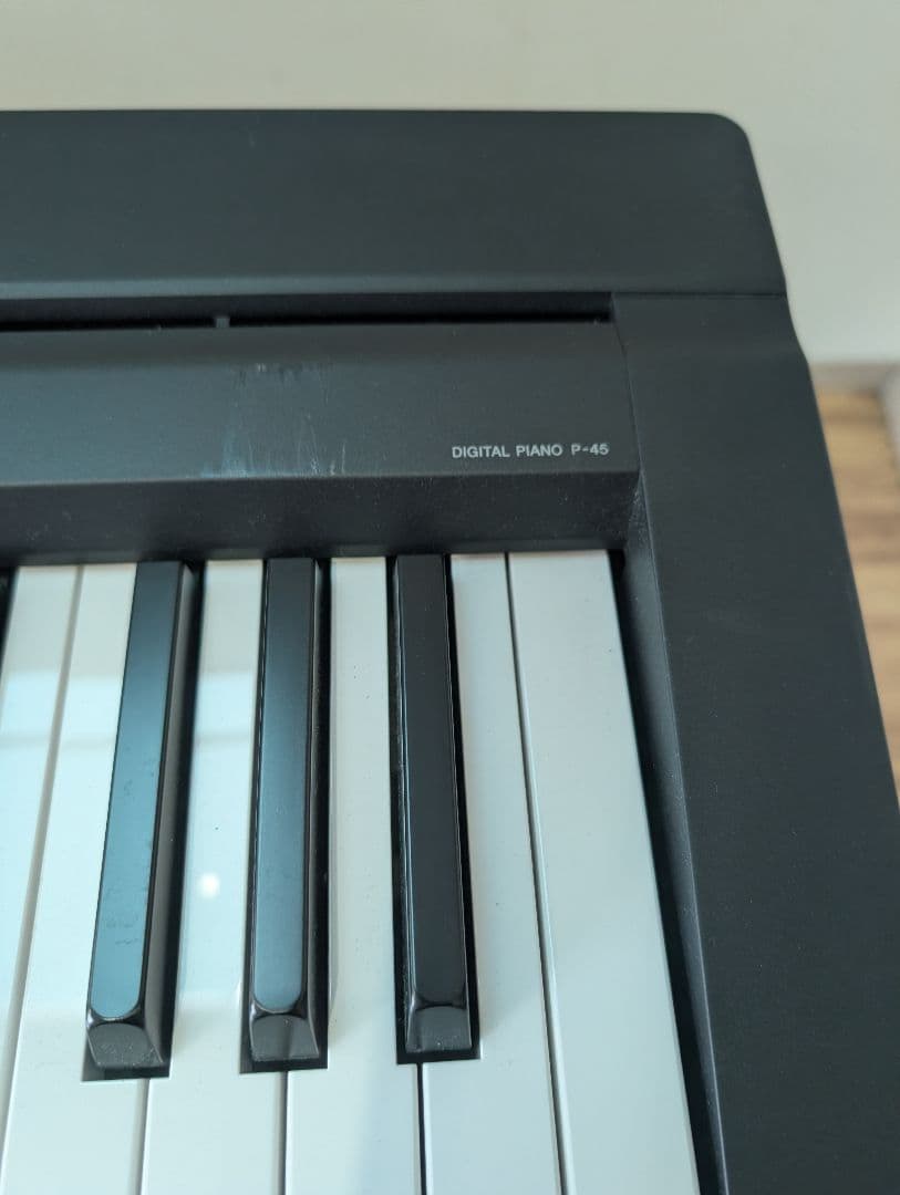 ヤマハ 電子ピアノ Ｐ45B 　88鍵盤 2024年製