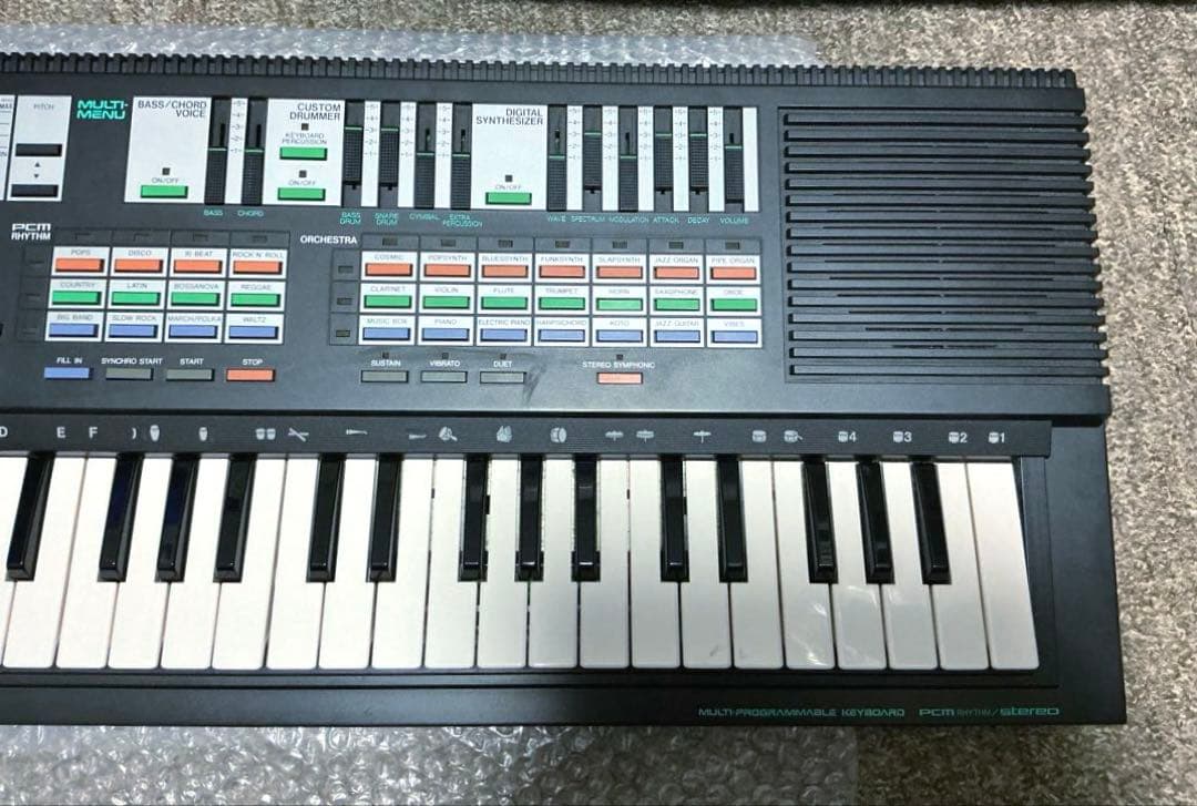 Yamaha PSS-570☆FMシンセサイザー☆リズムマシン付き☆
