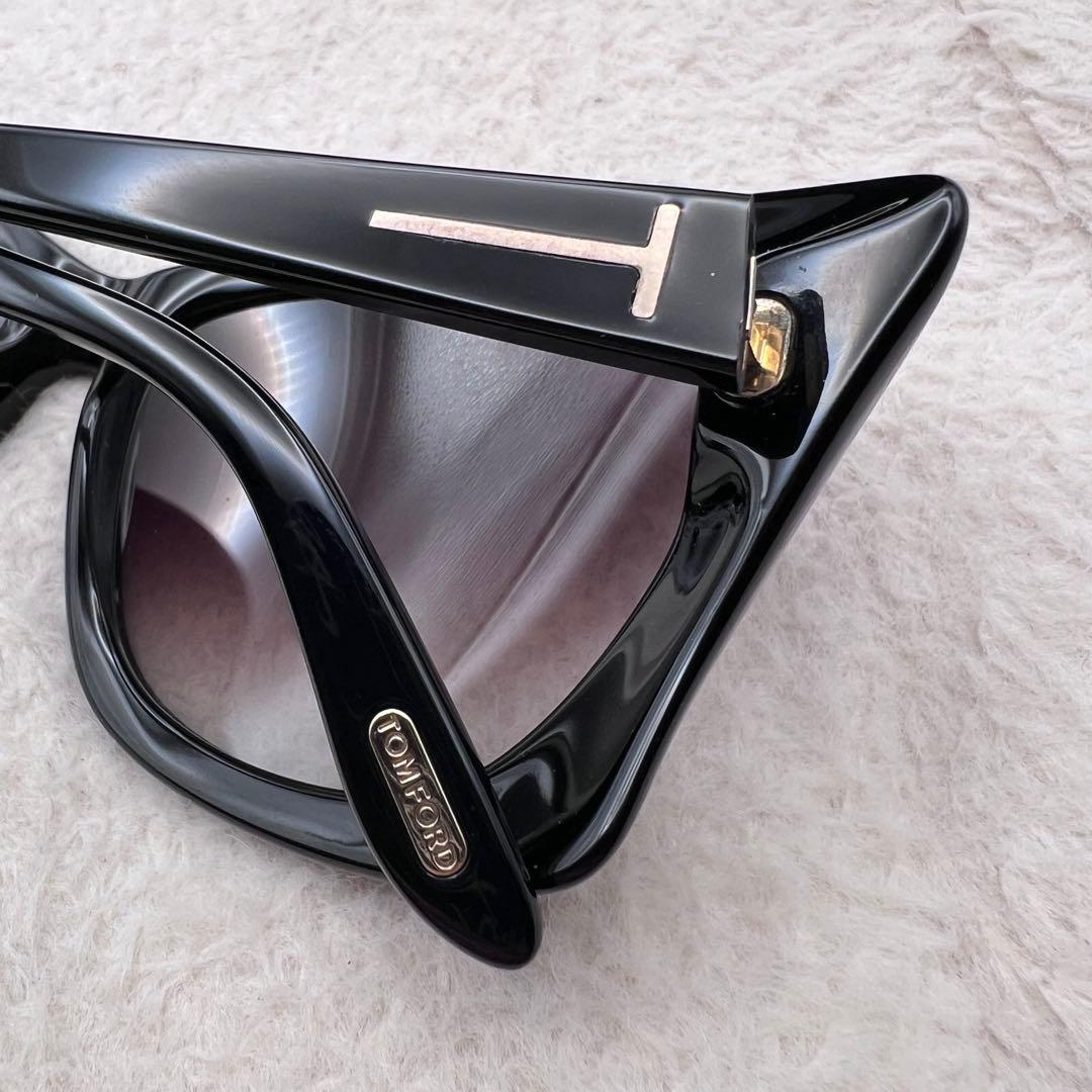 極美品✨TOM FORD Lana TF280 01B 黒 サングラス
