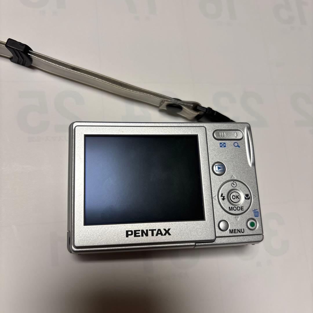【極美品】PENTAX Optio M10 オールド デジカメ　単三電池使用