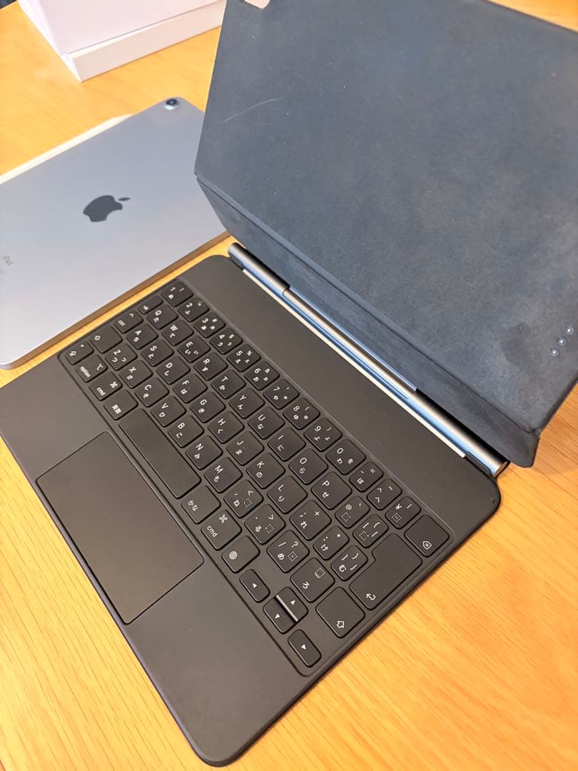 [美品]iPad Air 4/64gb/Wi-Fi+Magic Keyboard