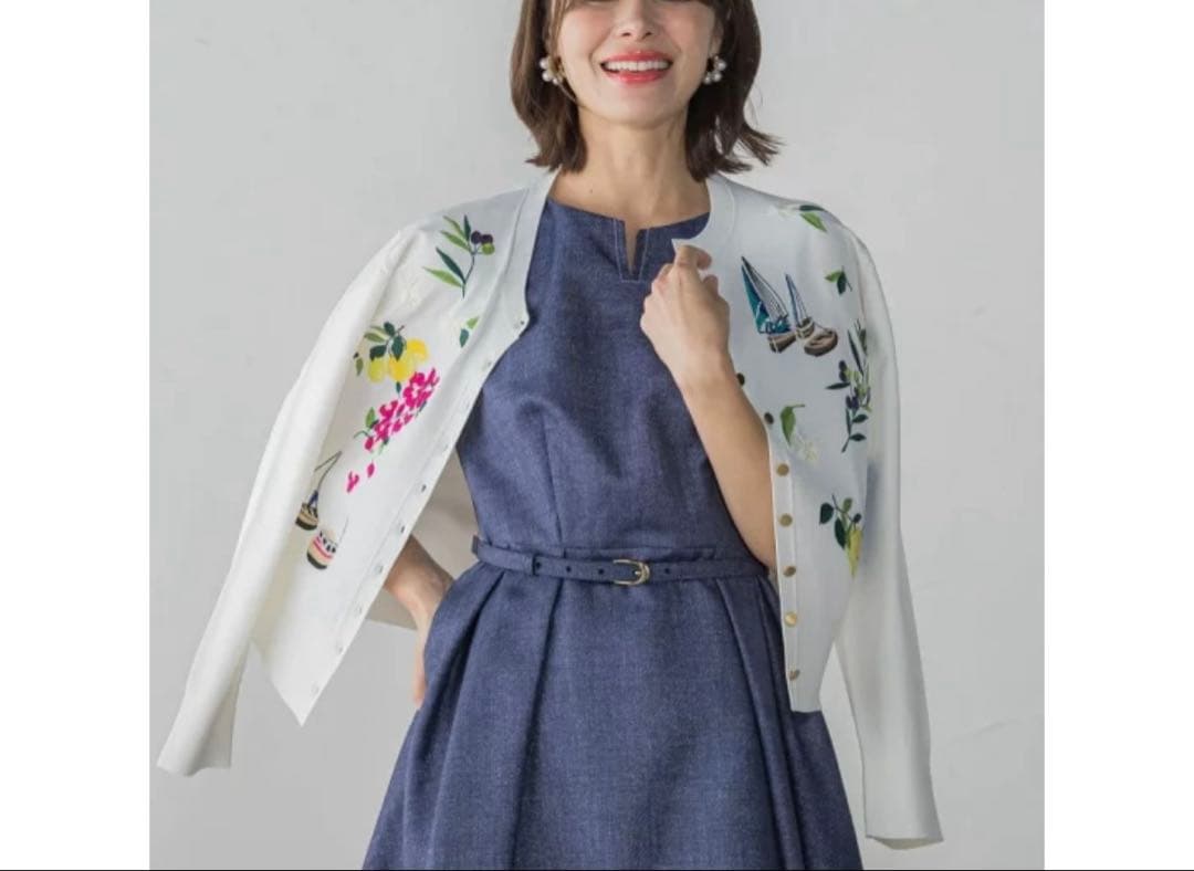 Viaggio Blu カプリ刺繍ニットカーディガン 金ボタン 佳子様 25SS