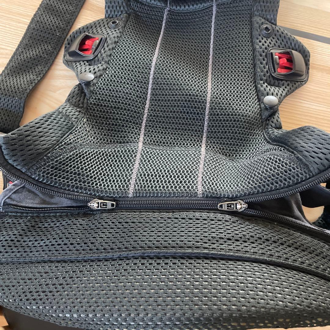 BABYBJORN ベビーキャリアHARMONY ハーモニー メッシュ ブラック
