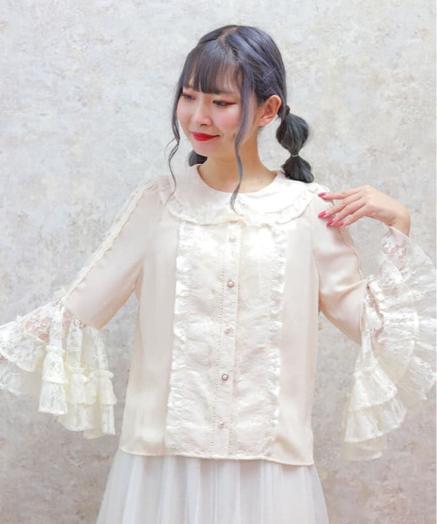 axes femme kawaii アンティークローズ柄ジャンパースカート