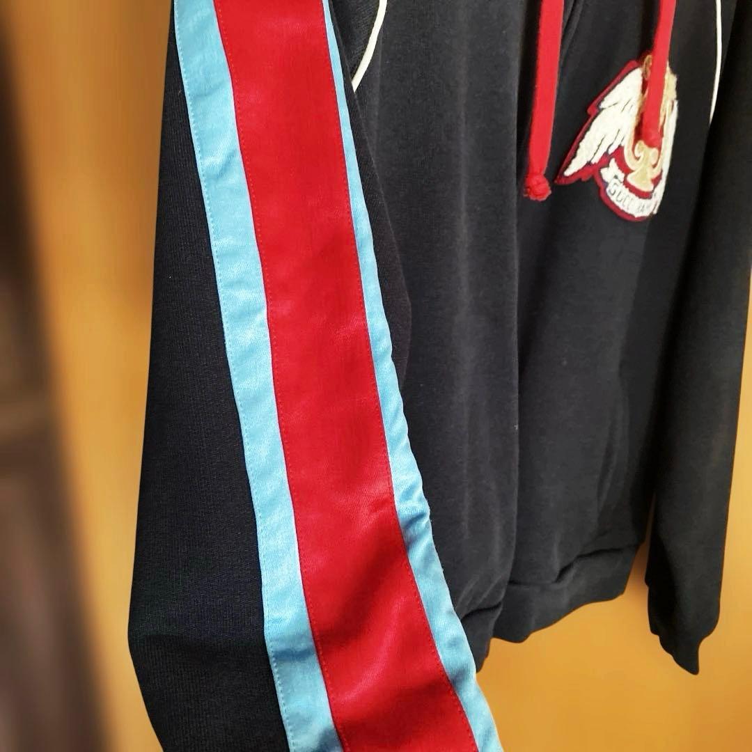 Ssck☆( ˘ ³˘) GUCCIグッチ　 フード付き ジップアップ