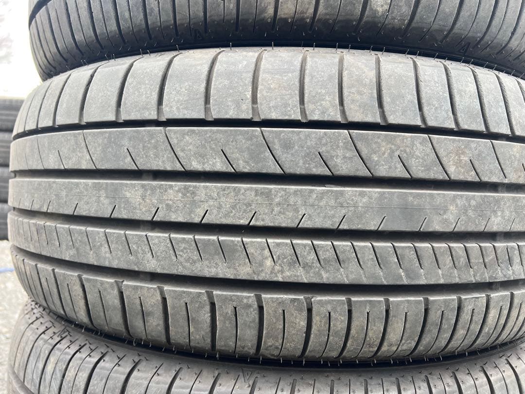 グッドイヤー　エフィシェントグリップ　rvf02 215/55r17 23年製