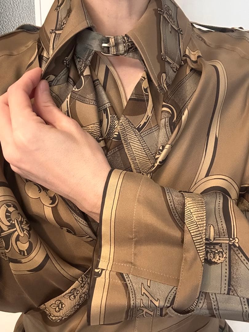 エルメス　ソルド　シルク　トレンチコート