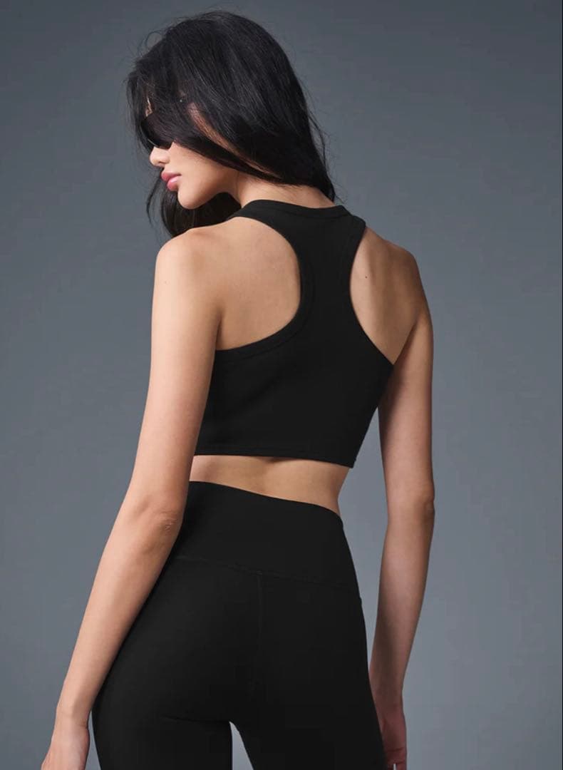 BLACKPINKジス着用★ALO Yoga★Aspire Tanktop（S）
