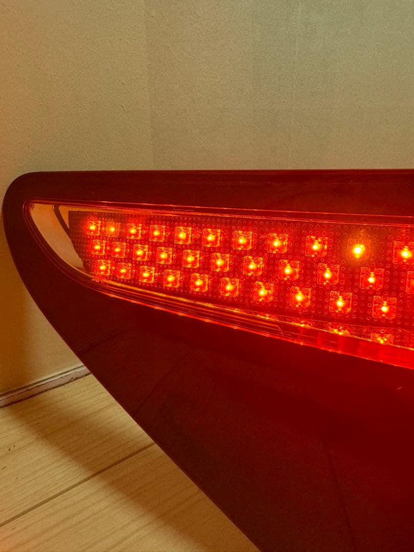 LS460 前期フルLEDテール　後期風　レクサステール