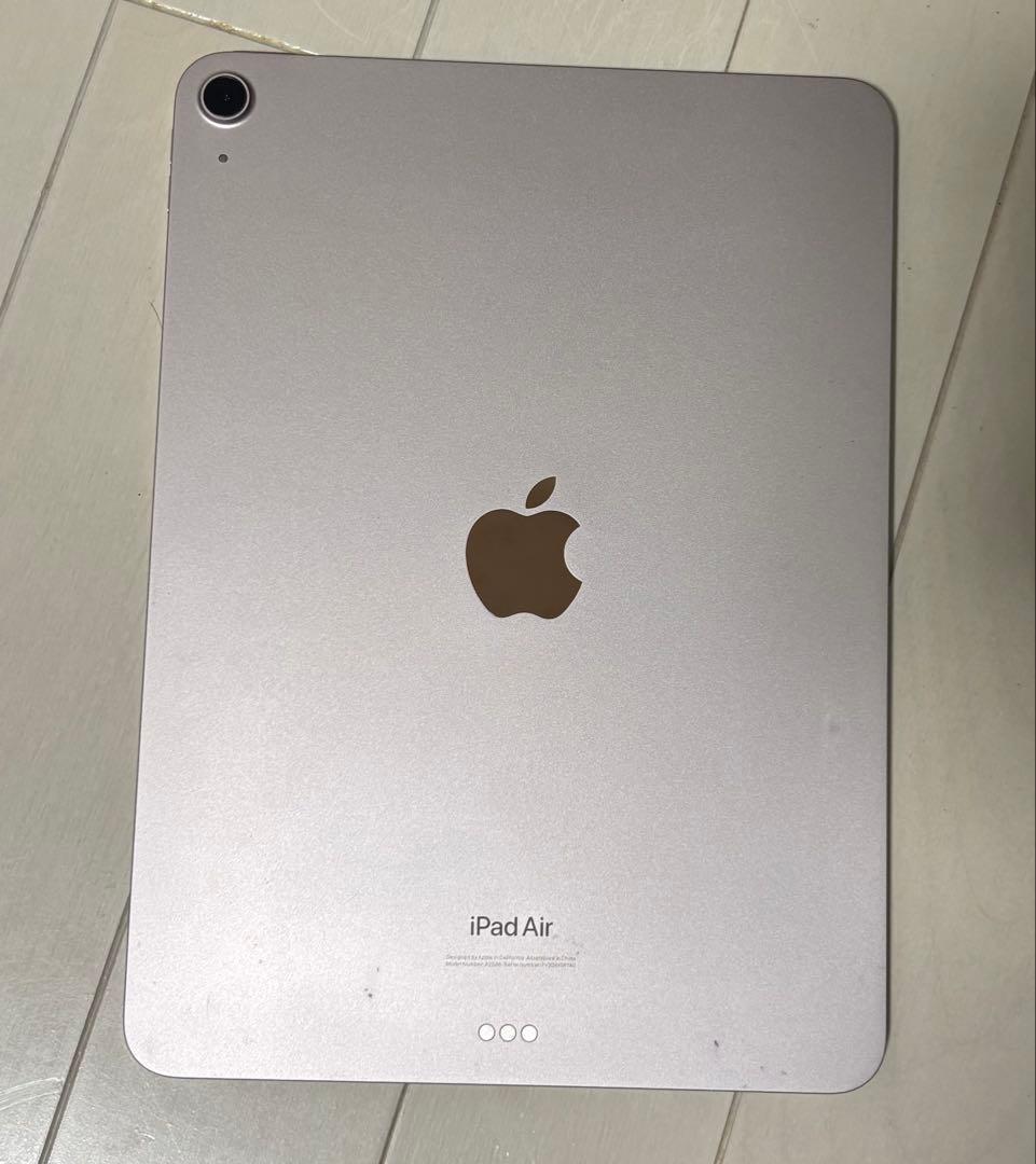 iPad Air (第5世代) ジャンク 充電不可 動作OK 初期化済