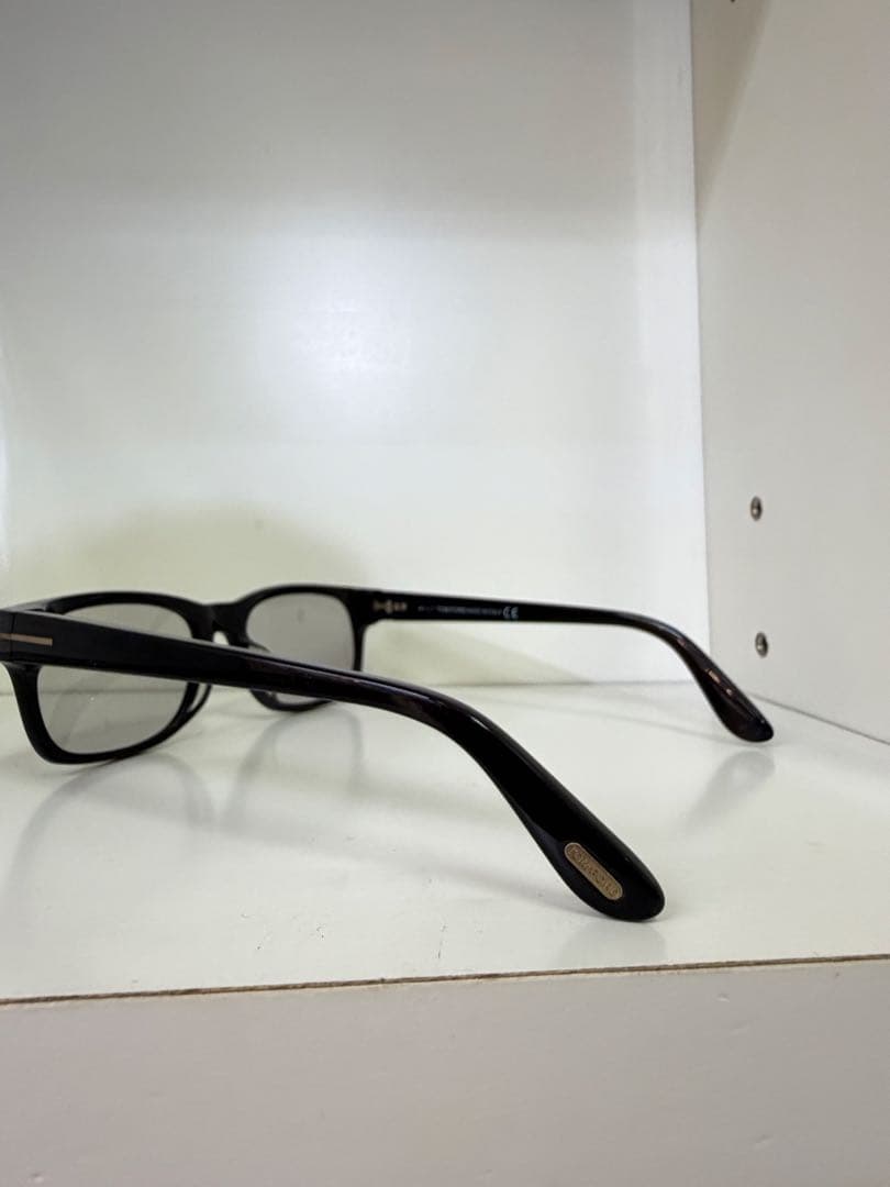 TOM FORD TF5432-F ライトグレー サングラス　度なし