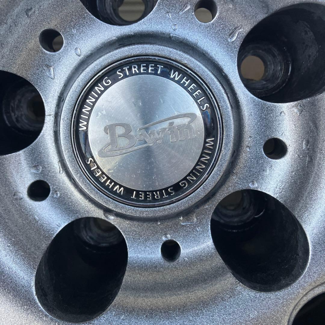 B*s様 ダンロップ スタッドレス18インチ ホイール付き 235/65/18