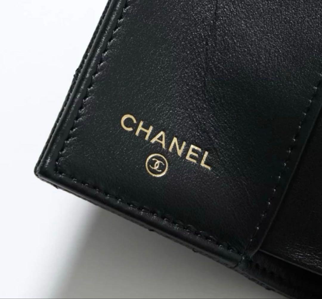 mi☆yaaa！シャネル　CHANEL 三つ折り財布　新品未使用