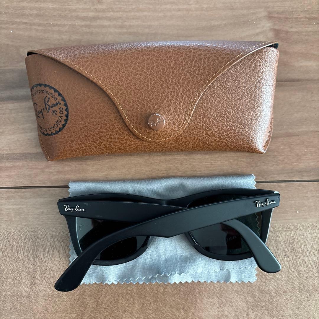 Ray-Ban Wayfarer サングラス マットブラック レイバン