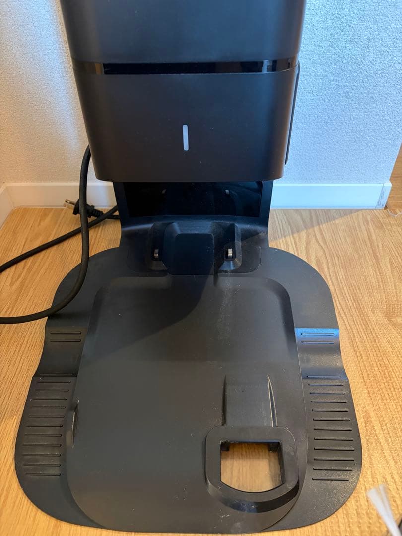 iRobot Roomba i7＋　自動充電ドック付き